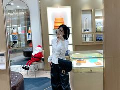 -109度二手奢侈品手表包包珠宝回收(新天地店)