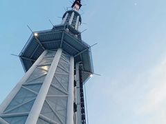 -广州塔卢特斯法国旋转餐厅
