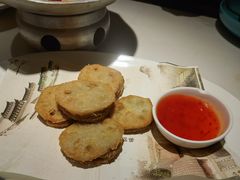 -荷塘秋月·本帮江浙菜(国权路店)