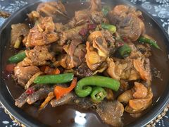 -八两八金·莱芜特色炒鸡(市南漳浦路店)