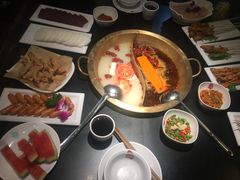 -怡品川宇火锅(宝立方店)