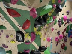 -成都大松果马达攀岩馆(金石店)