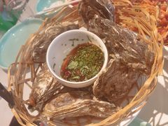 -嗨辣小聚·盘锦河蟹·海鲜烧烤龙虾(盘锦十年好店)