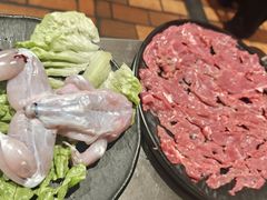 跳跳牛蛙-鸿姐老火锅·传统炒料(上海旗舰店)