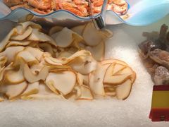 -四囍码头海鲜烧烤自助火锅(外滩南京东路悦荟广场店)