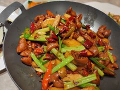 -月枫江南小馆(绿地缤纷广场店)