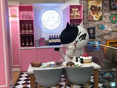 -LINE FRIENDS Garosu-gil Flagship Store