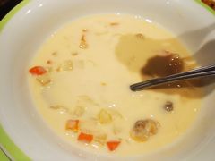 奶油海鲜浓汤-萨莉亚意式餐厅(南京万达茂店)