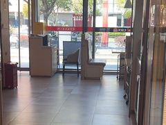 -七欣天香辣蟹火锅(闵行浦江欢乐颂店)