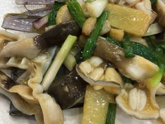 -粤盛海鲜平价店(洛溪食街店)