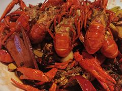 -龙巢盱眙龙虾·牛蛙·烧烤宵夜(八卦岭店)