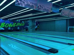 -世代星球·保龄球·镭战真人CS·团建(杨浦店)