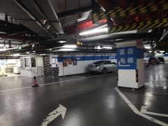 -上海雅居乐万豪侯爵酒店