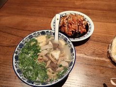 -小潘记鸭血粉丝汤
