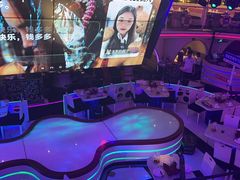 -巴特餐饮6加1音乐餐吧·新疆菜