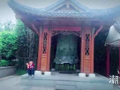 -绳金塔