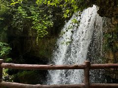 -鹿院坪生态旅游景区