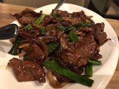 -TRIPLE 8 China Bar & Grill