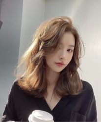 -AYO SALON
