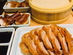 -阿瓦山寨·湘菜现炒·剁椒鱼头王(咸阳总店)