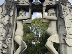 -墨江北回归线标志园