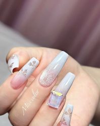 -蜜丝卡伦美甲美睫半永久