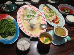 -粤·向群饭店(麓景路店)