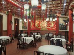-梅龙镇酒家(南京西路总店)