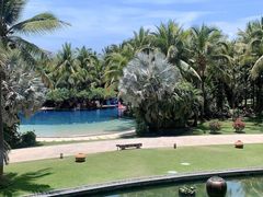 -三亚湾海居铂尔曼度假酒店