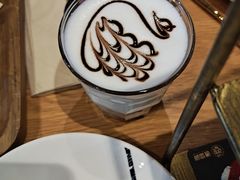 -ZING COFFEE 镜咖啡