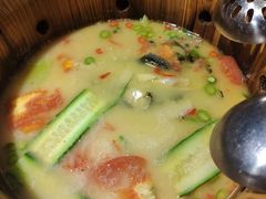 -鱼遇木桶斑鱼火锅(塔湾店)