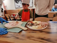 -城市大道红炉披萨烘焙坊