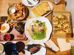 -HELLO 27 意面·沙拉·帕尼尼