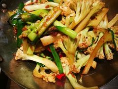 -童年小筑餐厅(申花路店)