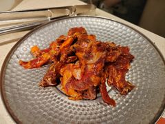 -蚂蚁洞·烤肉大营地(上海静安大悦城店)