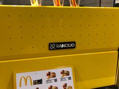 -麦当劳(卫星广场店)