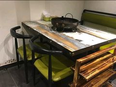 -燚店·铁板鱼蛙·烤肉·烤串(北新桥店)