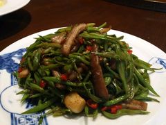 -东口码头·烧鸽子·鱼头泡饼·地方菜(金鹰悦城店)