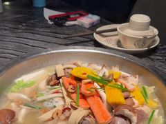 -天都火锅酒楼(虹梅南路店)