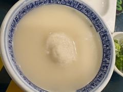 -南京金牛湖巨碗鱼头