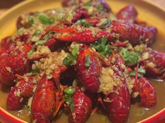 蒜蓉小龙虾-喝丢一只鞋海鲜烧烤·海肠捞饭(东关街店)