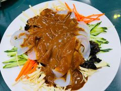 五彩拉皮-李连贵酒家熏肉大饼(昆明街店)