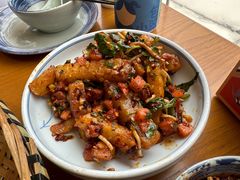 -包整·丝娃娃(一览甲秀楼风景店)