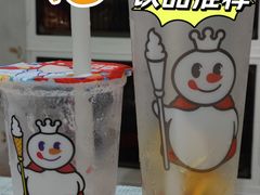 草莓摇摇奶昔-蜜雪冰城(东靖路地铁站店)