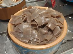 -龍歌自助小火锅(芝罘万达店)
