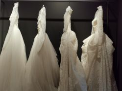 -Vera Wang婚纱礼服旗舰店