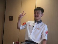 -海底捞火锅(王府井银泰in88店)