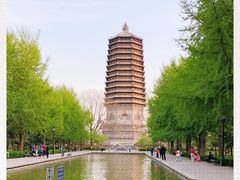 -玲珑塔公园