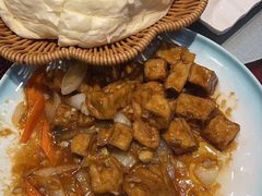 -老码头黑皮肘子锅包肉熏酱水饺(文政街店)