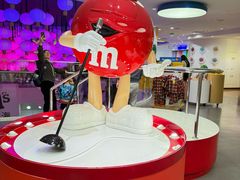 -m豆巧克力世界(上海世茂广场店)